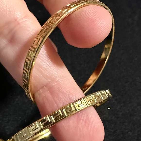 Medusa 14k Gold Filled Greek 40mm hoops - Picture 4 of 5